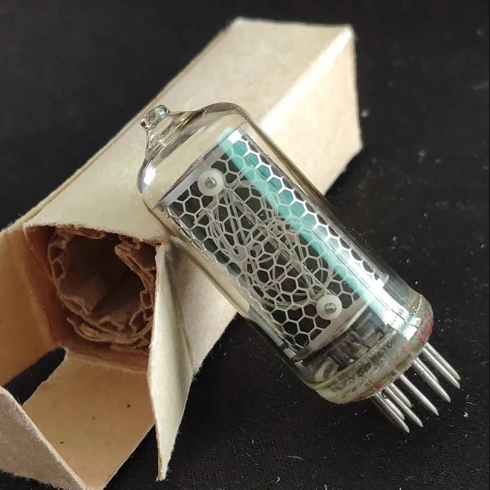 DIY Clock Electronic Nixie Tub - огляд і ціна Diy Electronics Desk